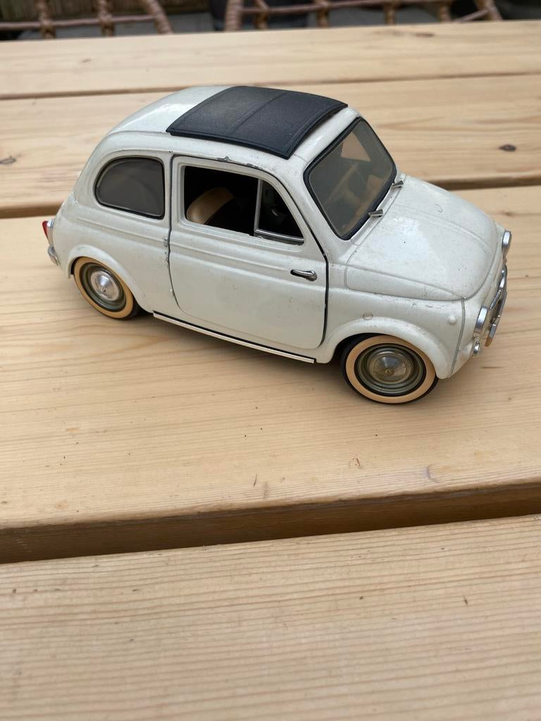 Fiat 500 Solido 1:16 modelauto, Hobby en Vrije tijd, Modelauto's | Overige schalen, Ophalen of Verzenden, Gebruikt, Auto