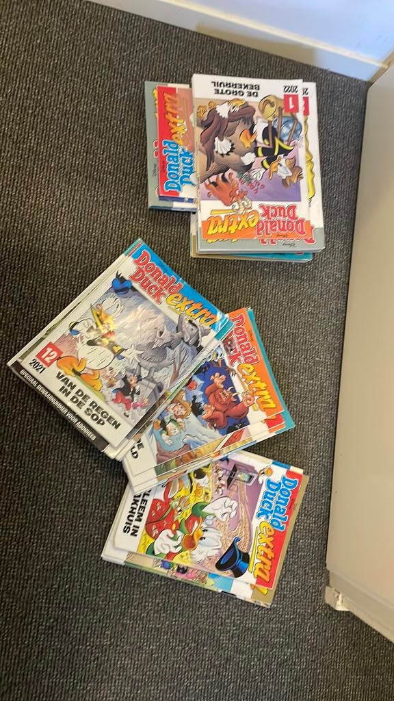 Donald duck extra 60 stuks, Boeken, Complete serie of reeks, Ophalen, Zo goed als nieuw