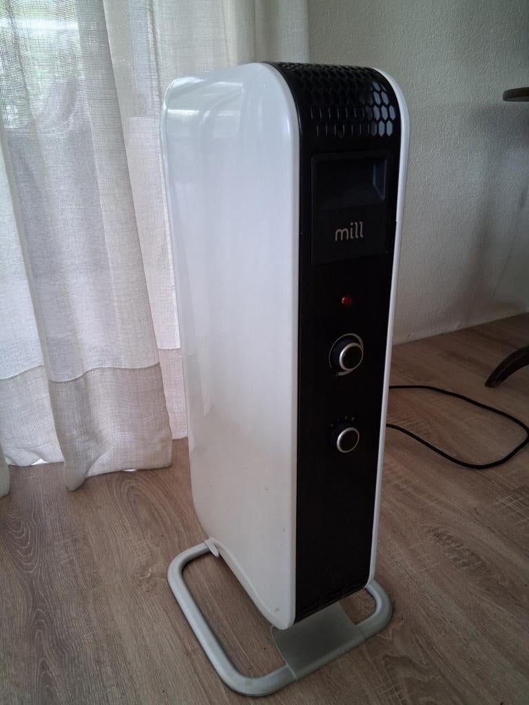 Olieradiator, Huis en Inrichting, Kachels, Ophalen, Oliekachel, Elektrisch, Zo goed als nieuw