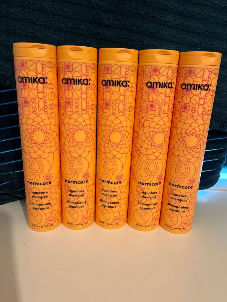 5x Amika Normcore Signature Shampoo 300ml, Ophalen of Verzenden, Nieuw, Shampoo of Conditioner