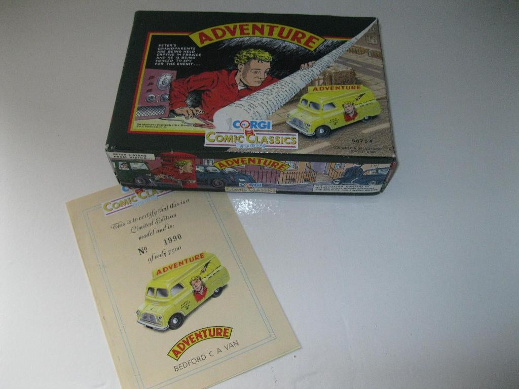 corgi commic classics adventure bedford c.a.van +doos+cert., Ophalen of Verzenden, Zo goed als nieuw, Bus of Vrachtwagen, Corgi