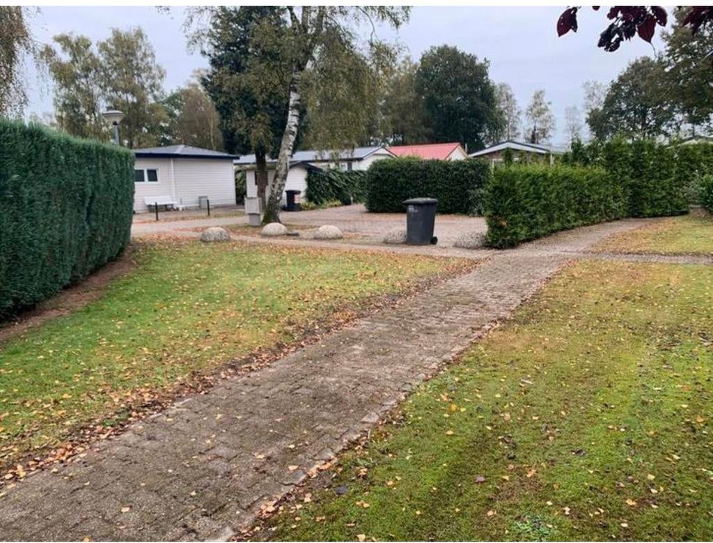 Chalet Te Huur voor lange tijd, 4 personen op eigen grond.