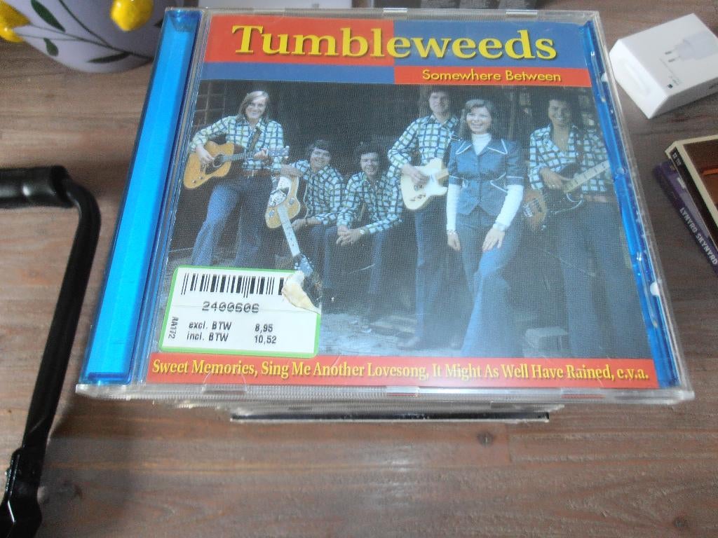 tumbleweeds--somewhere between, Ophalen of Verzenden, Zo goed als nieuw, Levenslied of Smartlap