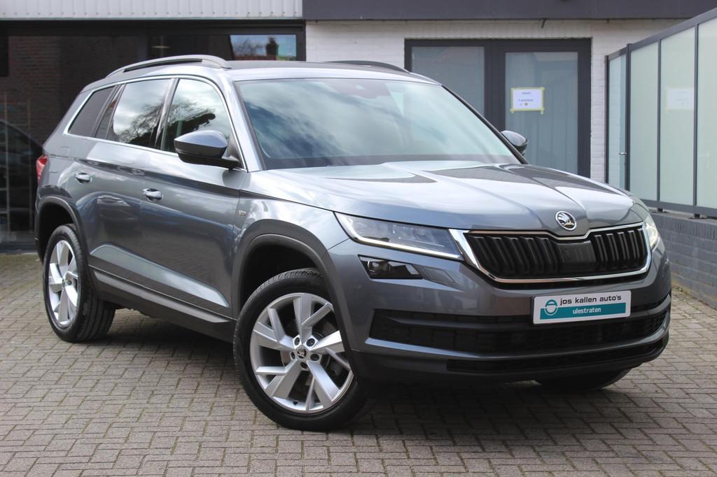 Skoda Kodiaq 1.5 TSI Business Edition Plus Grijs Kenteken, F, Auto's, Skoda, Adaptive Cruise Control, 4 cilinders, 150 pk, Bedrijf