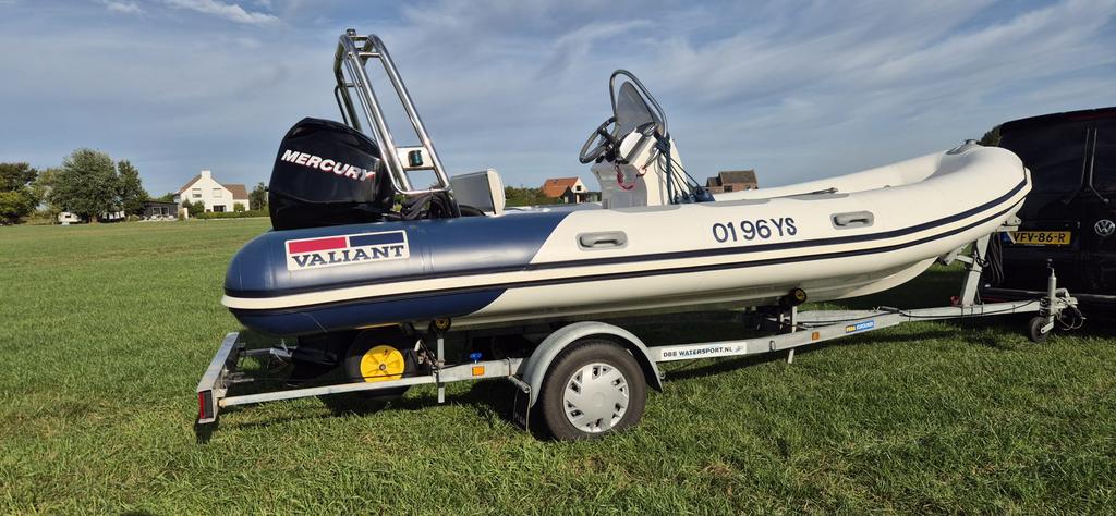 Valiant 525 rib met 50 pk en trailer 2011, Overige merken, Gebruikt, Ophalen of Verzenden, Benzine