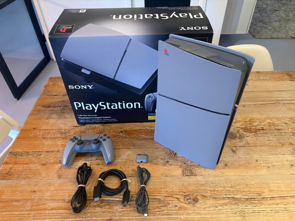 PS5 30th anniversary edition digital edition, Spelcomputers en Games, Spelcomputers | Sony PlayStation 5, Ophalen of Verzenden