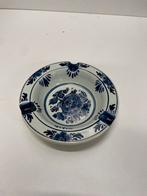 Delfts Blauwe Asbak met Traditioneel Floraal Motief, Ophalen