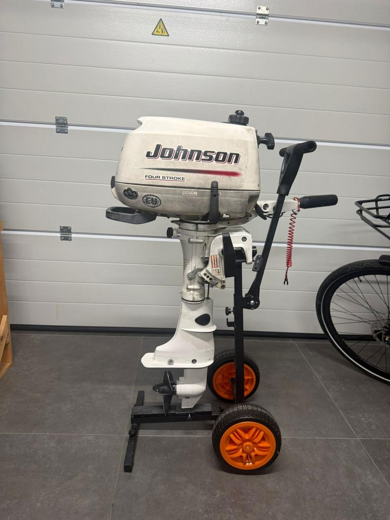 4 pk jhonson 4 takt, Watersport en Boten, Buiten- en Binnenboordmotoren, Ophalen, Zo goed als nieuw, Benzine