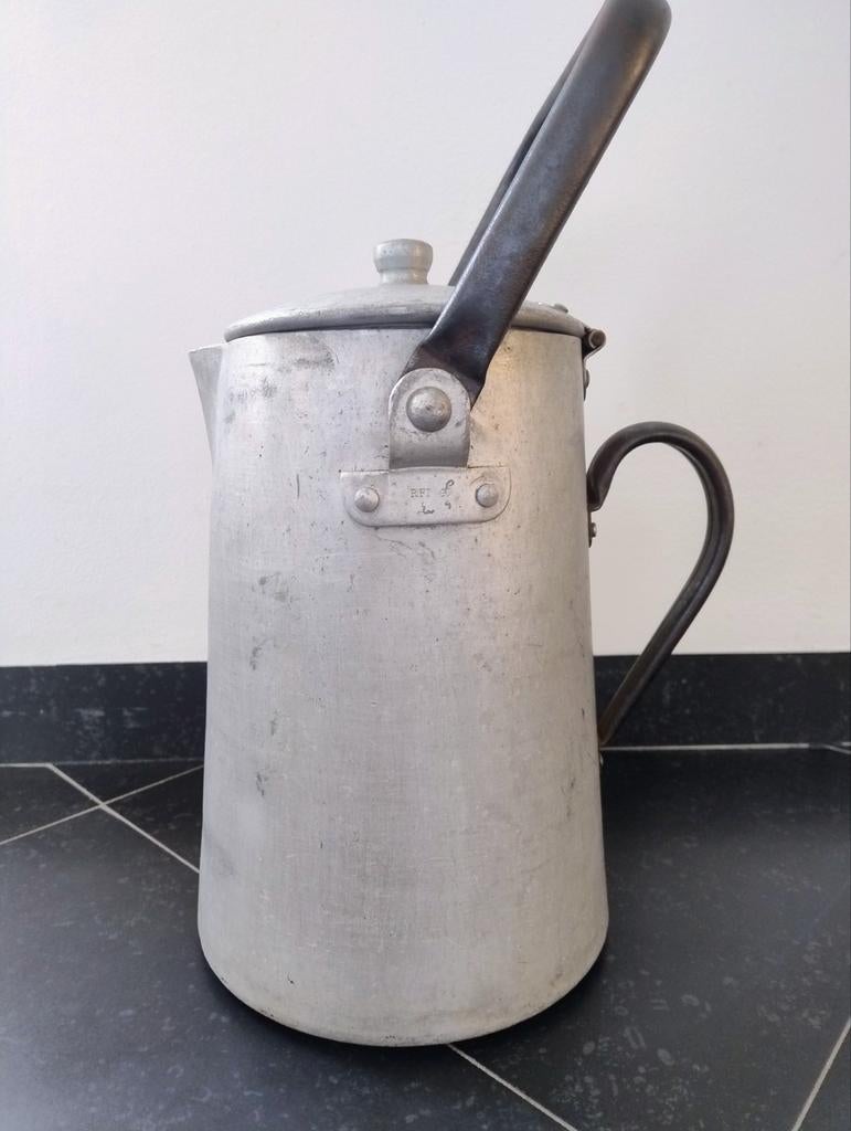Wehrmacht Luftwaffe waterkan  wasserkanne - Aluminium RFI 40, Verzamelen, Militaria | Tweede Wereldoorlog, Ophalen of Verzenden