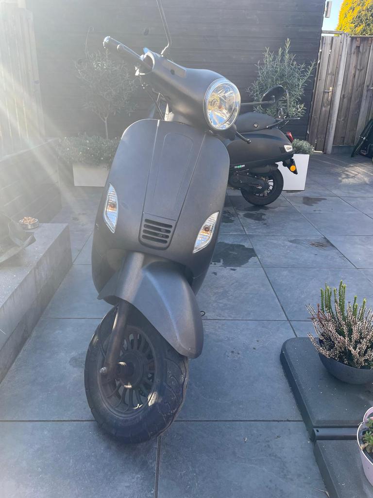 Scooter, Gebruikt, Benzine, Ophalen, Overige merken