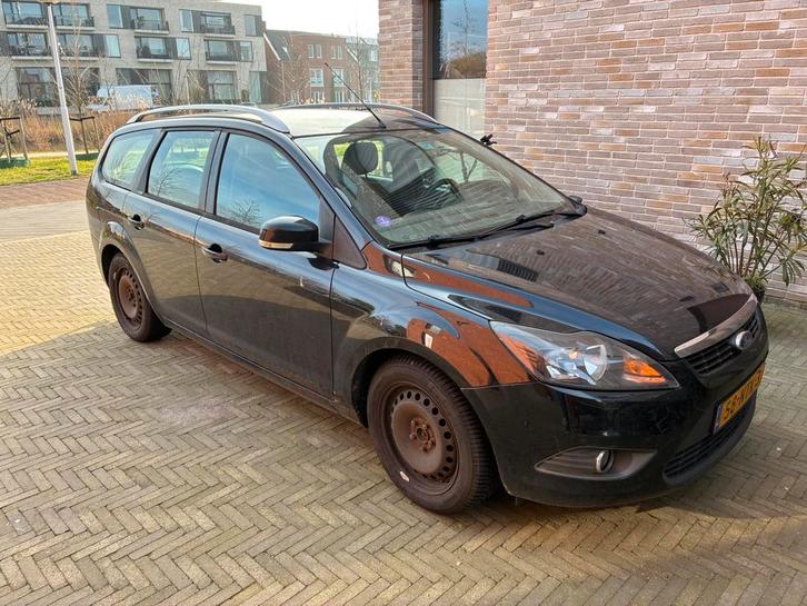 Ford Focus 1.6 16V 100PK 2010 Zwart, Auto's, Ford, Particulier, Focus, Trekhaak, Benzine, B, Stationwagon, Handgeschakeld, Origineel Nederlands