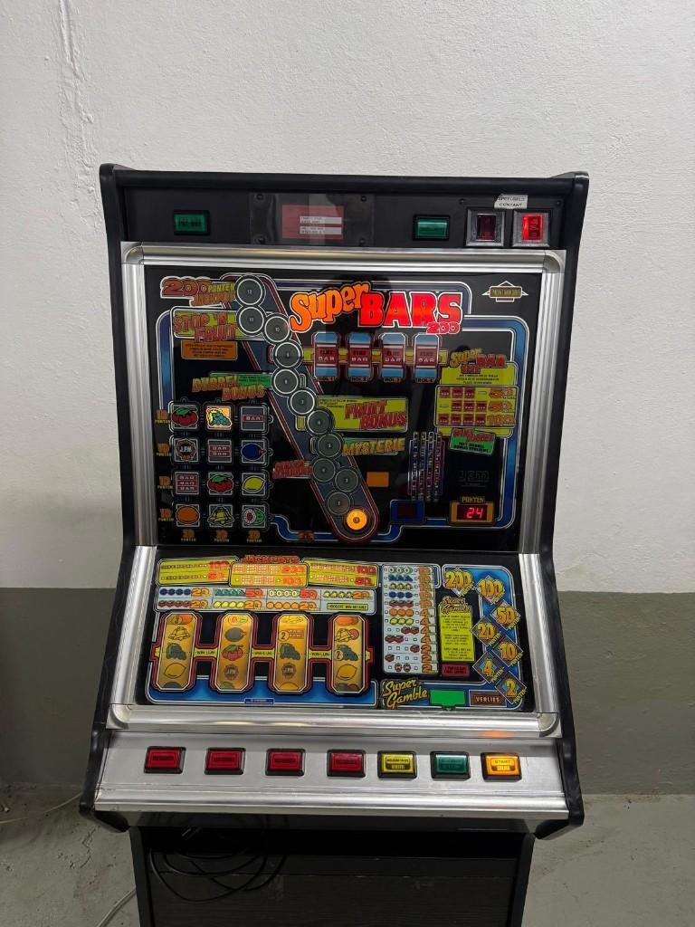 JPM Superbars Gokautomaat, Verzamelen, Gulden, Ophalen, Gebruikt, Met sleutels