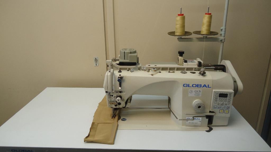 Industrie Naaimachine Global Dubbel Transp ./ Puller Vol aut, Overige merken, Gebruikt, Ophalen of Verzenden, Naaimachine