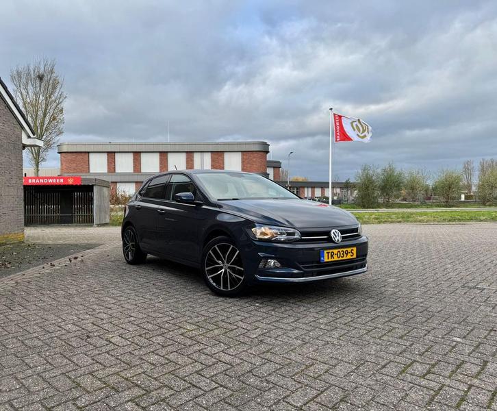 Volkswagen Polo 1.0 TSI 95pk Highline dec 2017, Auto's, Volkswagen, Particulier, Polo, Benzine, B, Hatchback, Handgeschakeld, Geïmporteerd