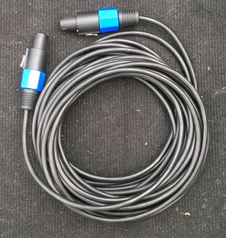 Luidsprekersnoer 10 meter, budget versie, Muziek en Instrumenten, Kabels en Stekkers, Zo goed als nieuw, Speaker of Versterker