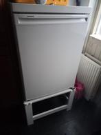 Koelkast  wasmachine verhoger, Witgoed en Apparatuur, Koelkasten en IJskasten, 85 tot 120 cm, Gebruikt, 100 tot 150 liter, Ophalen of Verzenden