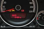 Volkswagen UP 1.0 BMT UP! BEATS AIRCO LM VELGEN 16 INCH, Voorwielaandrijving, Gebruikt, Met garantie (alle), Bedrijf