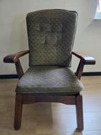 Antieke houten stoel, Ophalen