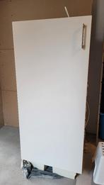 Inbouwkoelkast Siemens electronic - 211 liter, Ophalen, Zonder vriesvak, 120 tot 140 cm, 200 liter of meer