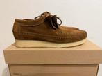 Te koop nieuwe Clarks Weaver cola Suede, Kleding | Heren, Schoenen, Bruin, Nieuw, Ophalen of Verzenden, 123@home.nl