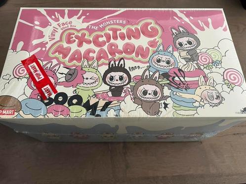 Labubu exciting macaron & big into energy, Verzamelen, Poppetjes en Figuurtjes, Nieuw, Ophalen
