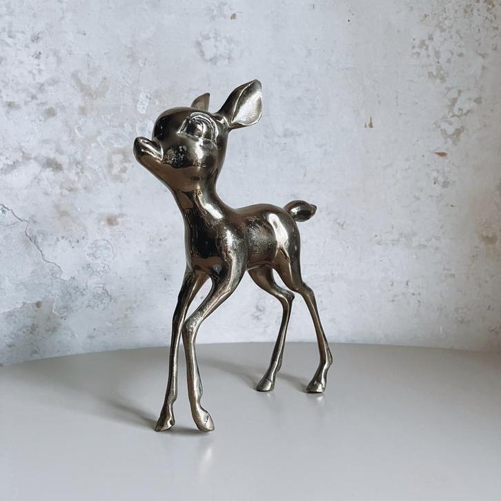 Vintage messing Bambi beeld – schattig en decoratief, Verzamelen, Beelden en Beeldjes, Dier, Ophalen of Verzenden