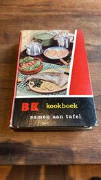 BK Kookboek - samen aan tafel - vintage, Ophalen of Verzenden, Zo goed als nieuw