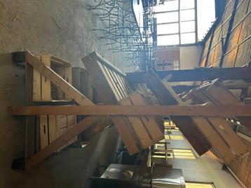 Stellingen in pallet / gerecycled hout  beschikbaar voor biedingen