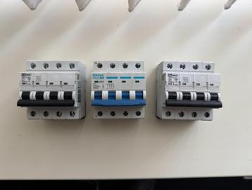3x Installatieautomaat EMAT/GACI 2x B16 EMAT 1x B32 beschikbaar voor biedingen