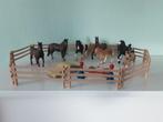 Schleich  paarden  met hekken en accessoires, Verzamelen, Dierenverzamelingen, Ophalen of Verzenden, Zo goed als nieuw, Paard