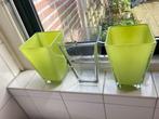 2 geel groene vazen en 1 blanke vaas vierkant geometrisch, Minder dan 50 cm, Groen, Glas, Zo goed als nieuw
