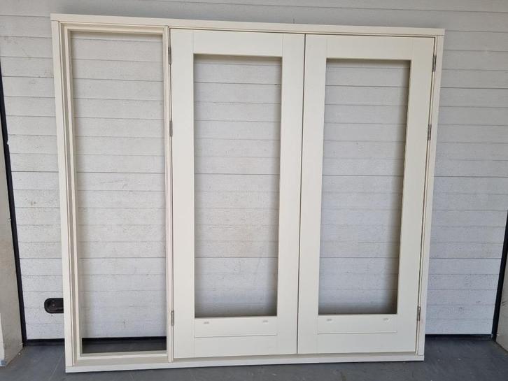 Meranti Achterpui, Tuindeuren hardhout 240 x 222 ( B x H ), Doe-het-zelf en Verbouw, Deuren en Horren, Nieuw, 215 cm of meer, 120 cm of meer