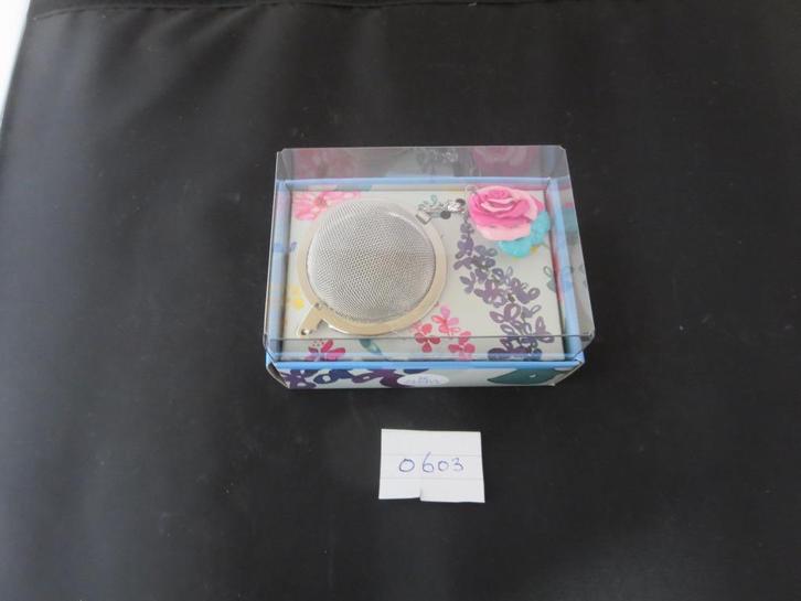 Thee-ei Flora Castle servies, Huis en Inrichting, Keuken | Servies, Nieuw, Overige typen, Overige stijlen, Overige materialen