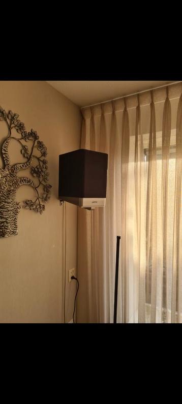 Jamo Surround Speakers + Ophangbeugels beschikbaar voor biedingen