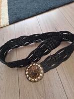 Zwarte gevlochten riem met decoratieve gesp, Kleding | Dames, Riemen en Ceinturen, Zwart, Tailleriem, Ophalen of Verzenden, Zo goed als nieuw