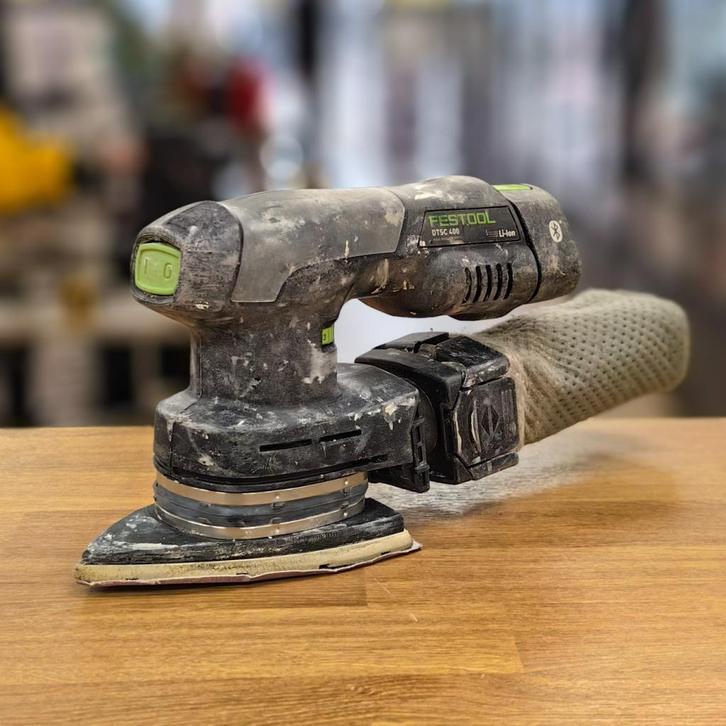 Festool DTSC 400 LI 3-Hoek Accu Schuurmachine - Prima!, Doe-het-zelf en Verbouw, Gereedschap | Schuurmachines, Zo goed als nieuw