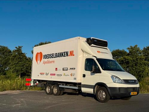 Iveco Daily 40C 2011, Auto's, Bestelauto's, Bedrijf, ABS, Achteruitrijcamera, Airbags, Boordcomputer, Centrale vergrendeling, Cruise Control