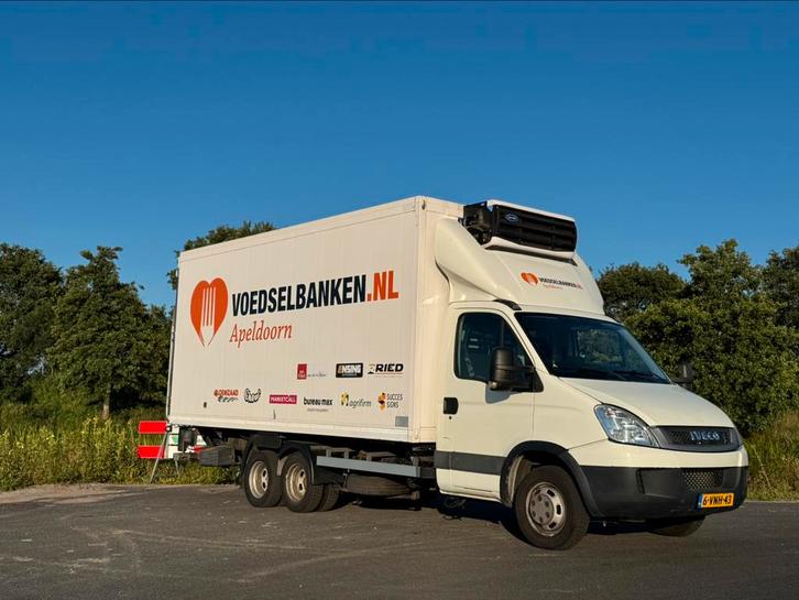 Iveco Daily 40C 2011, Auto's, Bestelauto's, Bedrijf, ABS, Achteruitrijcamera, Airbags, Boordcomputer, Centrale vergrendeling, Cruise Control