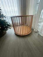 TE KOOP EEN MOOIE HOUT KLEURIGE BOPITA BOX, Ophalen, Zo goed als nieuw, Rond, In hoogte verstelbaar