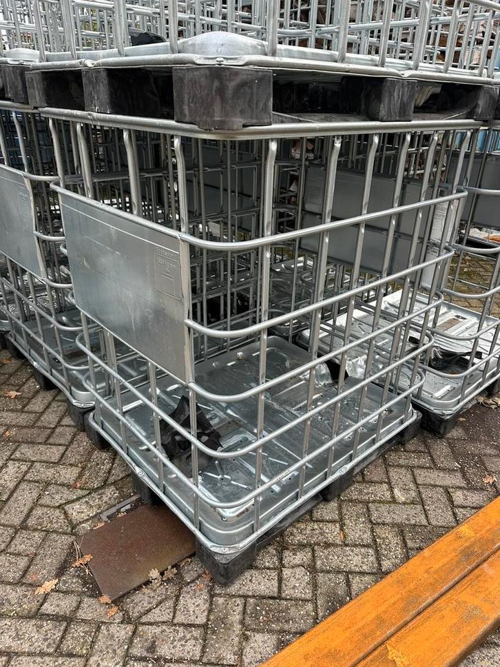 26 x hoge ibc krat  l zo goed als nieuw l ibc krat l, Doe-het-zelf en Verbouw, Kratten en Dozen, Zo goed als nieuw, Krat, 100 cm of meer