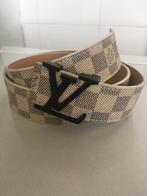 Louis Vuitton riem - beige met zwarte gesp - NIEUW, Kleding | Heren, Riemen en Ceinturen, Overige kleuren, Verzenden, Echt leder