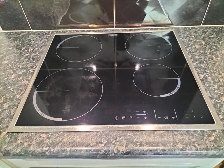 Zanussi Inductie Kookplaat - 4 Zones, Witgoed en Apparatuur, Kookplaten, Gebruikt, Inbouw, Inductie, 4 kookzones, Ophalen of Verzenden
