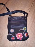 Desigual Geborduurde Schoudertas Leer, Ophalen of Verzenden, Zo goed als nieuw, Overige kleuren, Schoudertasje