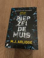 Piep zei de Muis - M.J. Arlidge, Boeken, Ophalen, Zo goed als nieuw