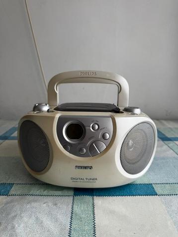 PHILIPS RADIO EN CD SPELER  beschikbaar voor biedingen