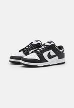 NIKE DUNK LOW NEW IN BOX, Ophalen of Verzenden, Nieuw