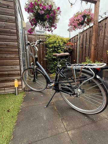 Zeer nette Batavus damesfiets – Zo goed als nieuw! beschikbaar voor biedingen