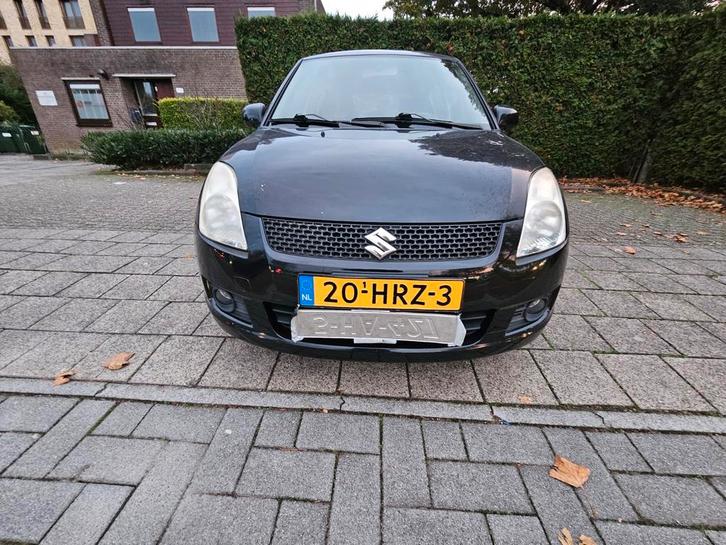 SUZUKI SWIFT 1.3 ZWART MET ACHTERUIT CAMERA, Auto's, Suzuki, Particulier, Swift, Benzine, C, Hatchback, Handgeschakeld, Origineel Nederlands