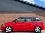 Mercedes-Benz B-Klasse 180 | NL-AUTO! | NAVI! | TREKHAAK!, Voorwielaandrijving, 65 €/maand, Stof, Gebruikt