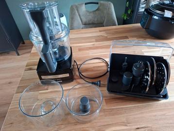 Magimix compact 3200xl keukenmachine met veel accessoires  beschikbaar voor biedingen
